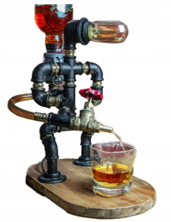 Gadget - DÁVKOVAČ ALKOHOLU ROBOT HASIČ S DOSKOU LAMPY RUČNE VYROBENÝ
